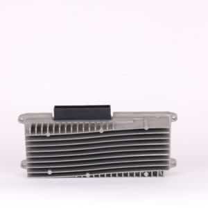 Amplificateur CAN-Verstärker Q5 - 6 canaux    | 8R0 035 223 H (2)