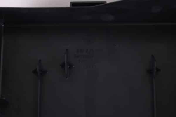 Diverses pièces plastiques, supports, etc…    | 8T0 035 619 – Image 3